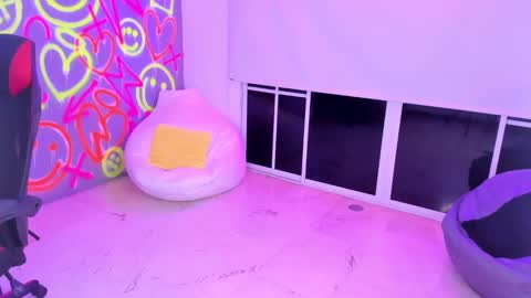 geanna_rose online show from January 18, 9:34 am