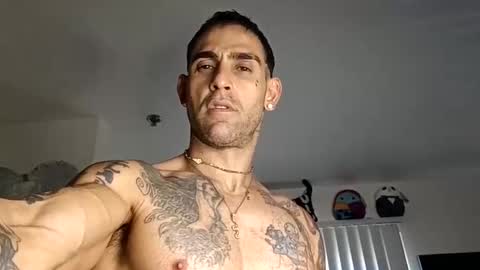 Zanecubano online show from October 25, 2:46 pm