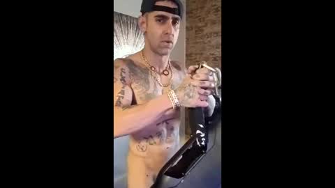 Zanecubano online show from January 12, 3:28 pm