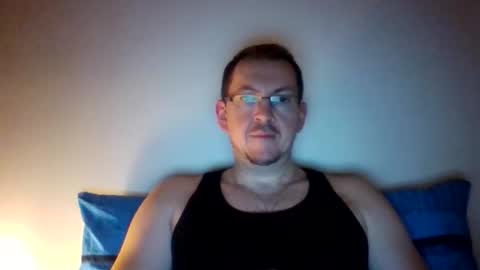 Snapshot of geilerwixxer27 chatting on November 10, 10:53 pm geilerwixxer27 online show from November 10, 10:53 pm