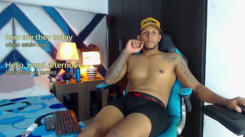 Snapshot of gema_lovee chatting on April 8, 11:37 pm Gema online show from April 8, 11:37 pm