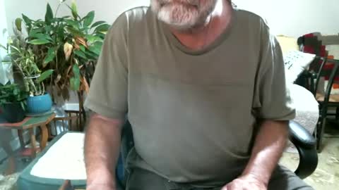 geminiguy1954 online show from September 18, 4:03 am