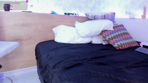 Snapshot of geminis_muentes chatting on February 14, 6:34 am geminis muentes online show from February 14, 6:34 am