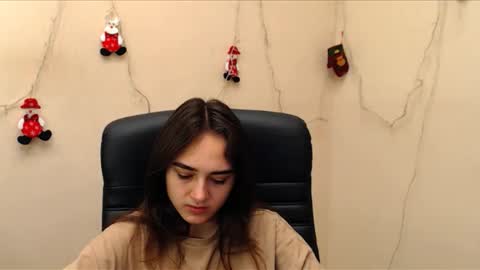 Gemma online show from December 28, 7:00 am