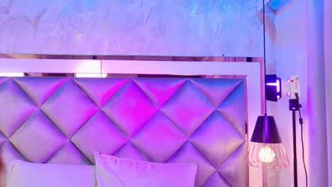 Snapshot of gemma_sm chatting on February 4, 3:01 am Maria online show from February 4, 3:01 am