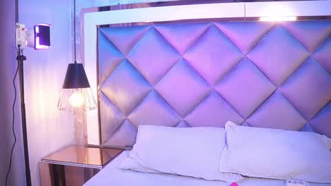 Snapshot of gemma_sm chatting on February 14, 3:25 am Maria online show from February 14, 3:25 am