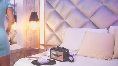 Snapshot of gemma_sm chatting on February 25, 3:05 am Maria online show from February 25, 3:05 am