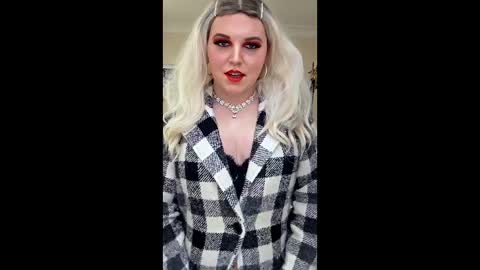 gemmaquinzel online show from February 5, 11:59 am