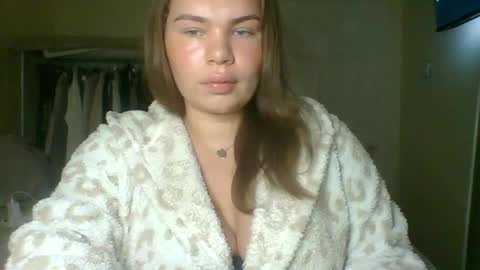 Snapshot of gemmarmalade chatting on October 16, 7:09 am GEMMARMALADE online show from October 16, 7:09 am