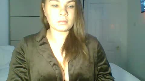 Snapshot of gemmarmalade chatting on February 23, 7:28 am GEMMARMALADE online show from February 23, 7:28 am