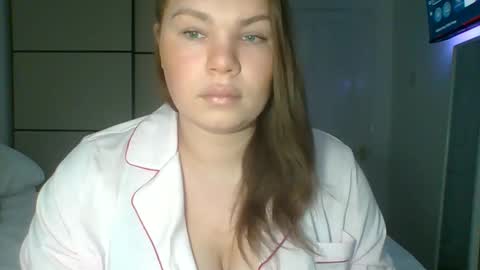 Snapshot of gemmarmalade chatting on April 16, 6:36 am GEMMARMALADE online show from April 16, 6:36 am