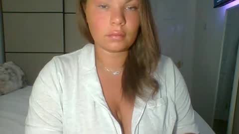 Snapshot of gemmarmalade chatting on June 3, 6:16 am GEMMARMALADE online show from June 3, 6:16 am