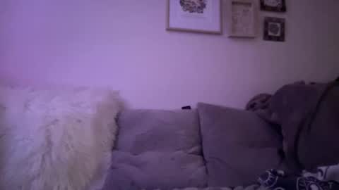 gemmyrosee online show from December 2, 9:02 am