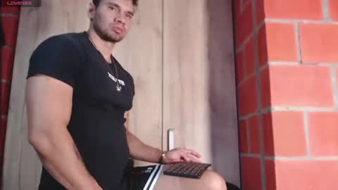 Snapshot of gendersonfit chatting on June 16, 2:41 pm gendersonfit online show from June 16, 2:41 pm