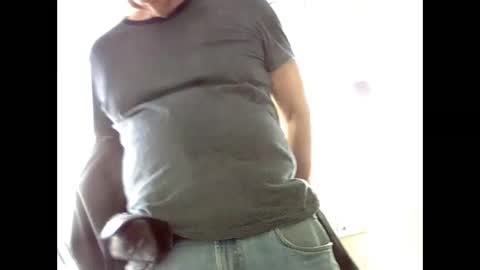 Snapshot of geneox chatting on February 7, 8:20 pm GeneOx online show from February 7, 8:20 pm