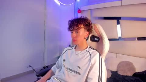 genesis_js online show from January 15, 4:06 am