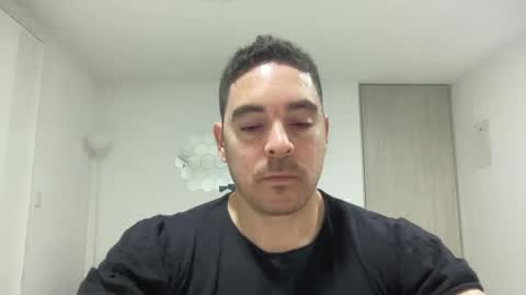 genesis_wb online show from December 6, 2:13 am