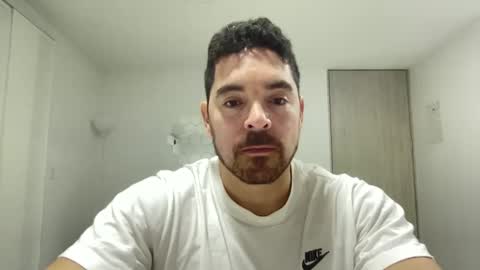 genesis_wb online show from January 23, 12:04 am