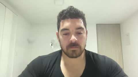 genesis_wb online show from February 3, 11:47 pm