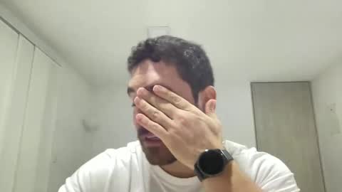 genesis_wb online show from February 5, 12:31 am