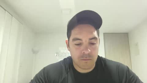 genesis_wb online show from February 26, 12:05 am