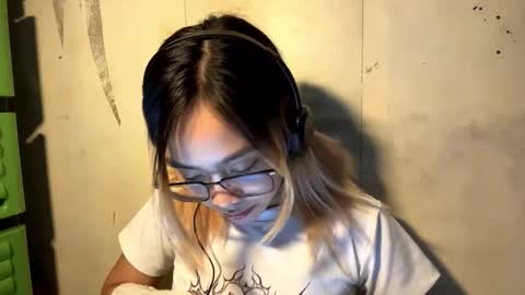 Yuki online show from December 23, 10:24 am