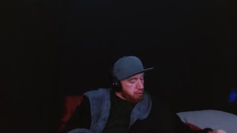 genitalwars online show from February 23, 6:22 am