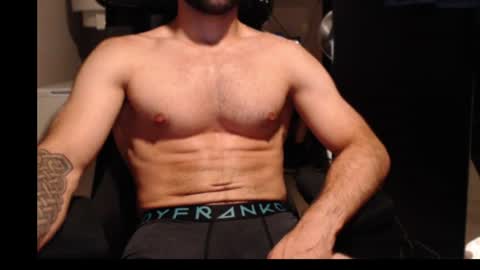 Snapshot of gennahawk chatting on July 27, 8:38 pm gennahawk online show from July 27, 8:38 pm