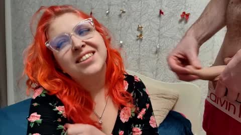 Snapshot of genrikhbecca chatting on February 8, 6:55 pm GenrikhBecca online show from February 8, 6:55 pm