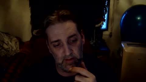 Snapshot of geoffbmn chatting on May 3, 10:54 am geoffbmn online show from May 3, 10:54 am