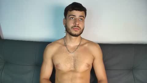 Snapshot of geordi_beecquer chatting on June 11, 12:54 am Geordi online show from June 11, 12:54 am