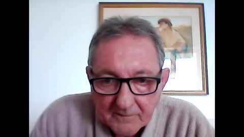 Snapshot of georg1412 chatting on May 7, 2:22 pm georg1412 online show from May 7, 2:22 pm