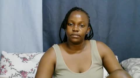 Snapshot of georgeous_kimberly chatting on May 26, 9:33 pm georgeous_kimberly online show from May 26, 9:33 pm