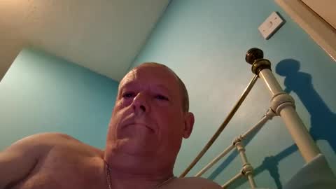 Snapshot of georgia07399017 chatting on April 4, 1:37 am georgia07399017 online show from April 4, 1:37 am