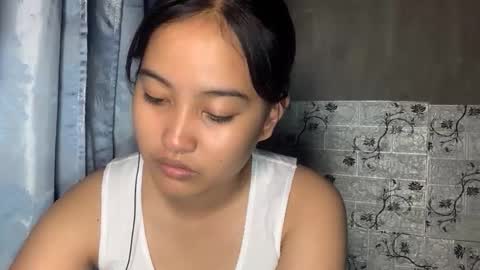 Emma online show from March 28, 11:10 am