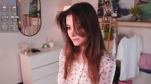 Snapshot of georgiannahearn chatting on May 2, 3:11 am May online show from May 2, 3:11 am