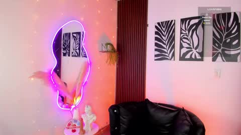 Georgina Caruso online show from February 12, 8:50 pm