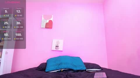 GEORGINA FERRI online show from October 10, 5:23 pm