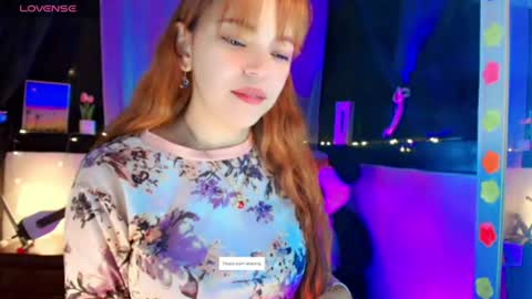 georgina_moschino online show from July 7, 3:42 am