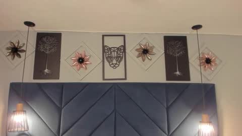 Georgina  online show from March 27, 11:10 am