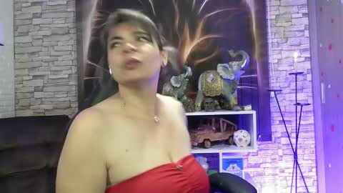 Georgina  online show from January 14, 9:35 am