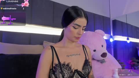 Kendal  online show from January 23, 3:05 am