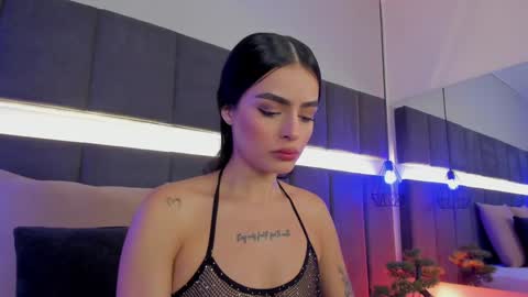 Kendal  online show from January 30, 11:34 pm