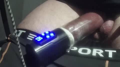 geranimo431374 online show from January 9, 6:53 pm