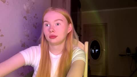 Snapshot of gerishingleton chatting on October 6, 8:17 pm Amelia online show from October 6, 8:17 pm