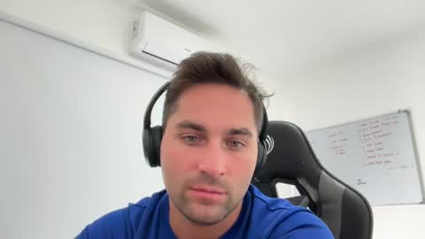 german_pecol online show from February 18, 1:44 pm