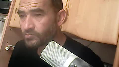 Snapshot of germanbooy_111 chatting on July 11, 10:55 pm Germanbooy 111 online show from July 11, 10:55 pm