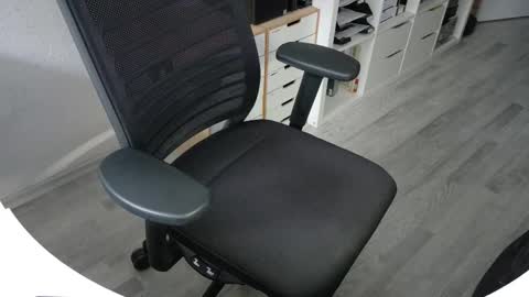 Snapshot of germinator33 chatting on November 9, 11:08 am germinator33 online show from November 9, 11:08 am