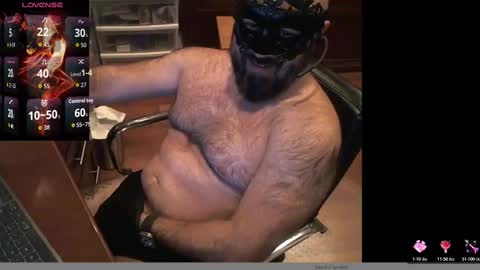 Snapshot of geronimo_431 chatting on October 18, 4:48 am Daddy Jokes online show from October 18, 4:48 am