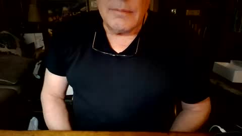 Snapshot of gerrardjj chatting on January 3, 10:08 pm Jason online show from January 3, 10:08 pm